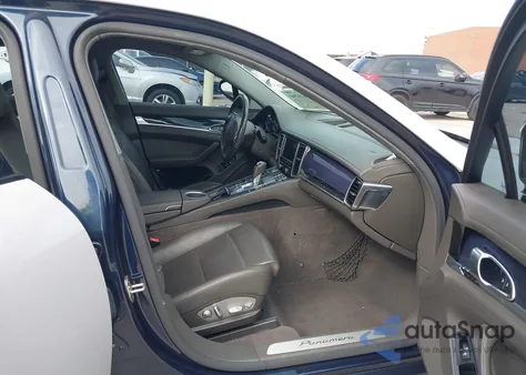 2015 Porsche Panamera 4 z USA, uszkodzony, nr VIN WP0AA2A73FL006133